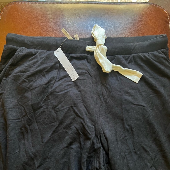 Soma Sunday Long-Sleeve V-Neck Set - Picture 6 of 15